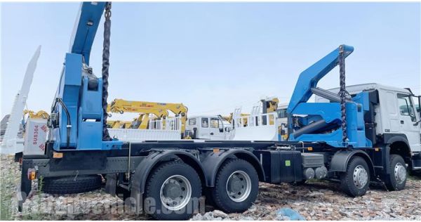 20 ft Side Loader Truck Export Order to Oman