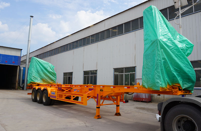 TITAN 40ft side loader semi trailer.jpg