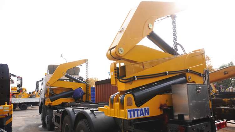 20ft Self Loader Truck